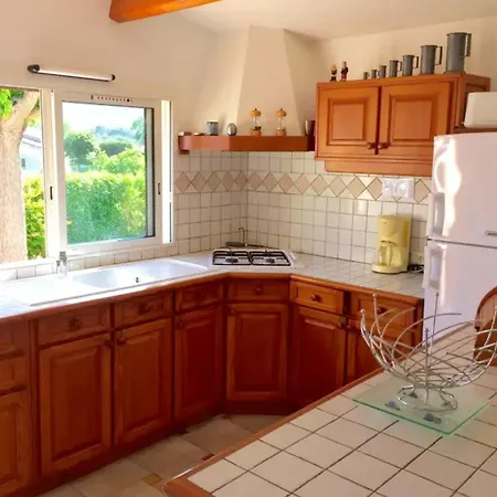 House With One Bedroom In Sur Argens With Shared Pool Enclosed Garden And Wifi *