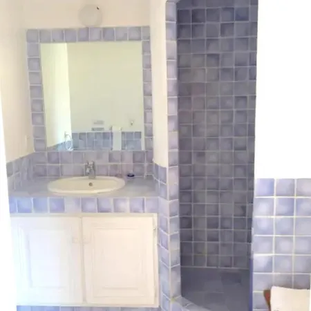 House With One Bedroom In Sur Argens With Shared Pool Enclosed Garden And Wifi * Roquebrune-sur-Argens